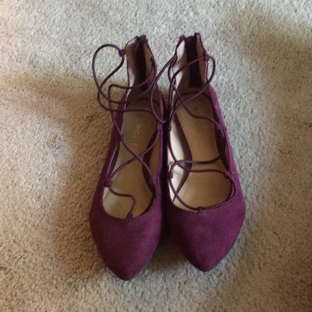 Report maroon lace up flats size 6. Worn once!